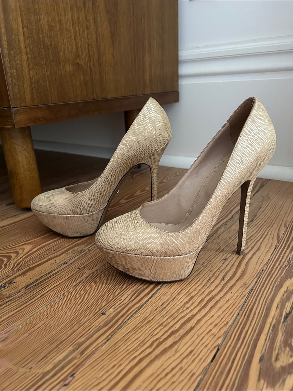 Sergio Rossi Women's Soft Gold Platform Stiletto Pumps